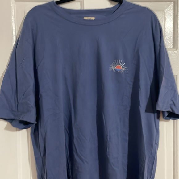 Faherty Sun Tee - Picture 2 of 3